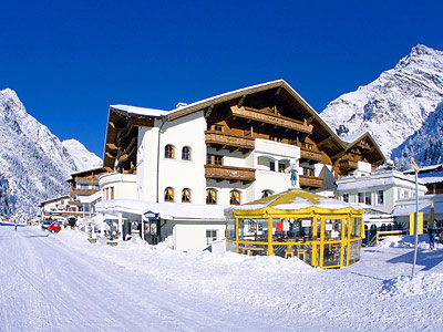 Hotel MITTAGSKOGEL
